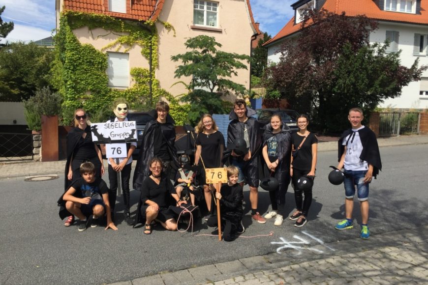 Winzerfestumzug 2019 – mit dabei: Batmans Freunde